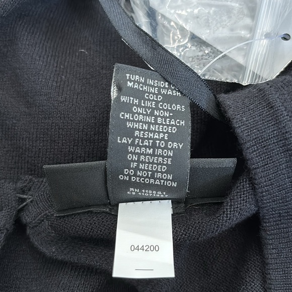 LANE BRYANT Black Embellished Sweater Size 18/20 - Picture 6 of 7